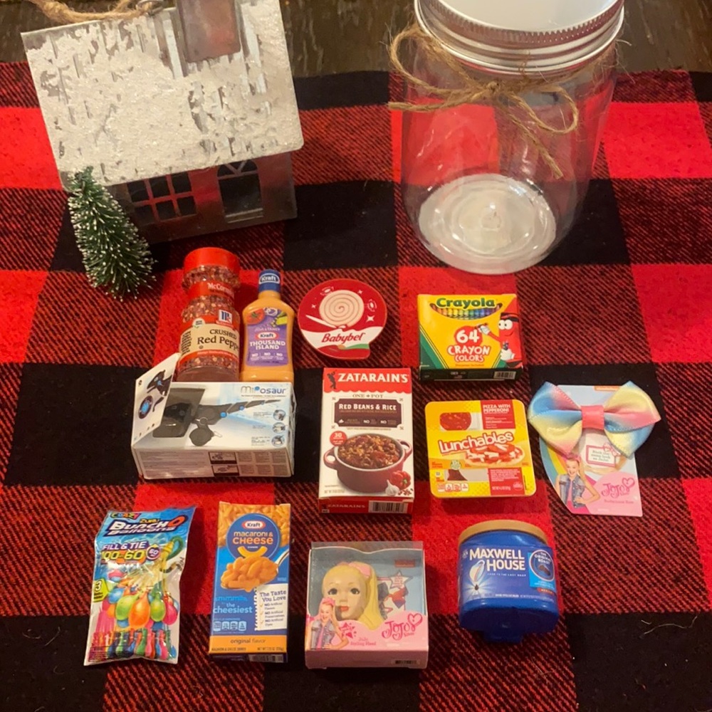 Mini brands